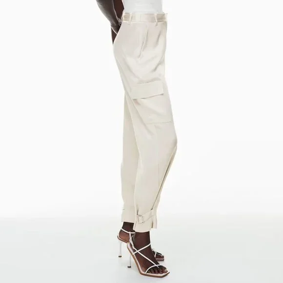 Aritzia Babaton Refined Satin Cargo Pants Matte Pearl Ankle Cut Women's Size 6 - Picture 4 of 12
